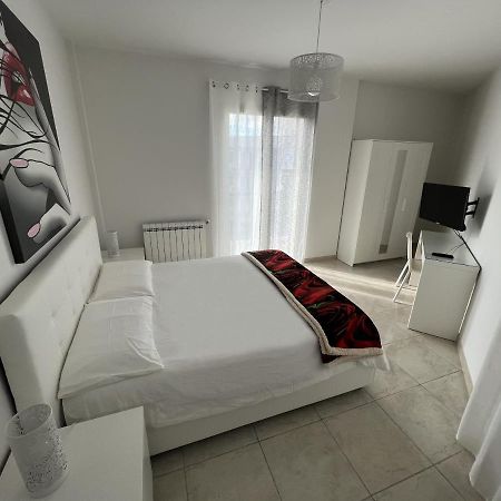 Casa Vacanze Le Tre Scimmiette Paterno  Exteriér fotografie
