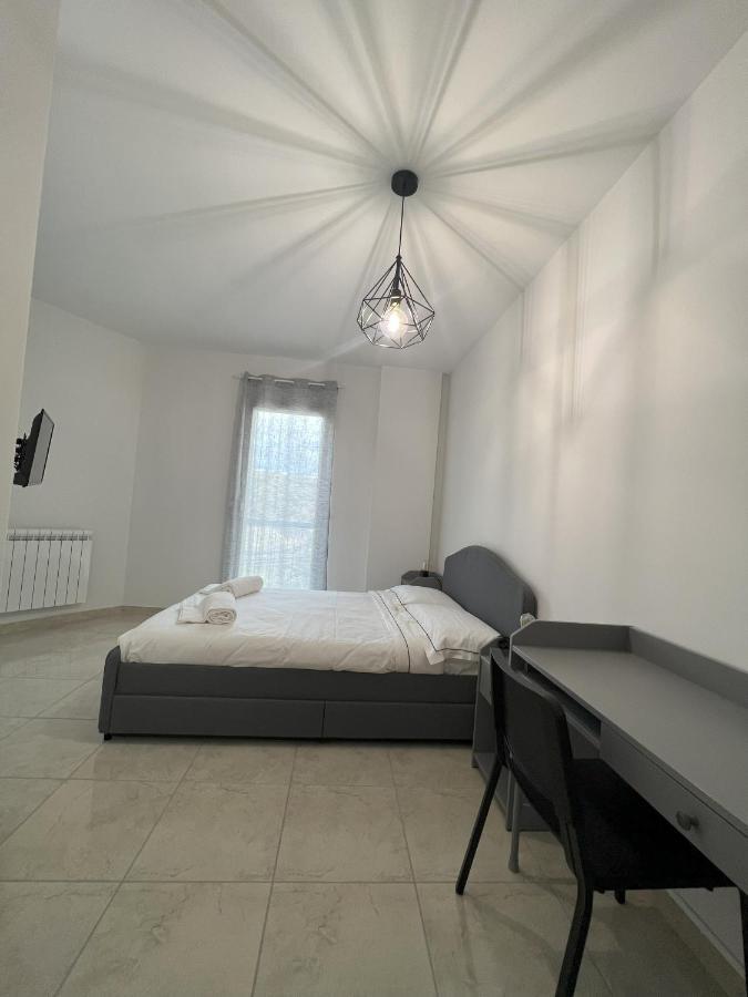 Casa Vacanze Le Tre Scimmiette Paterno  Exteriér fotografie